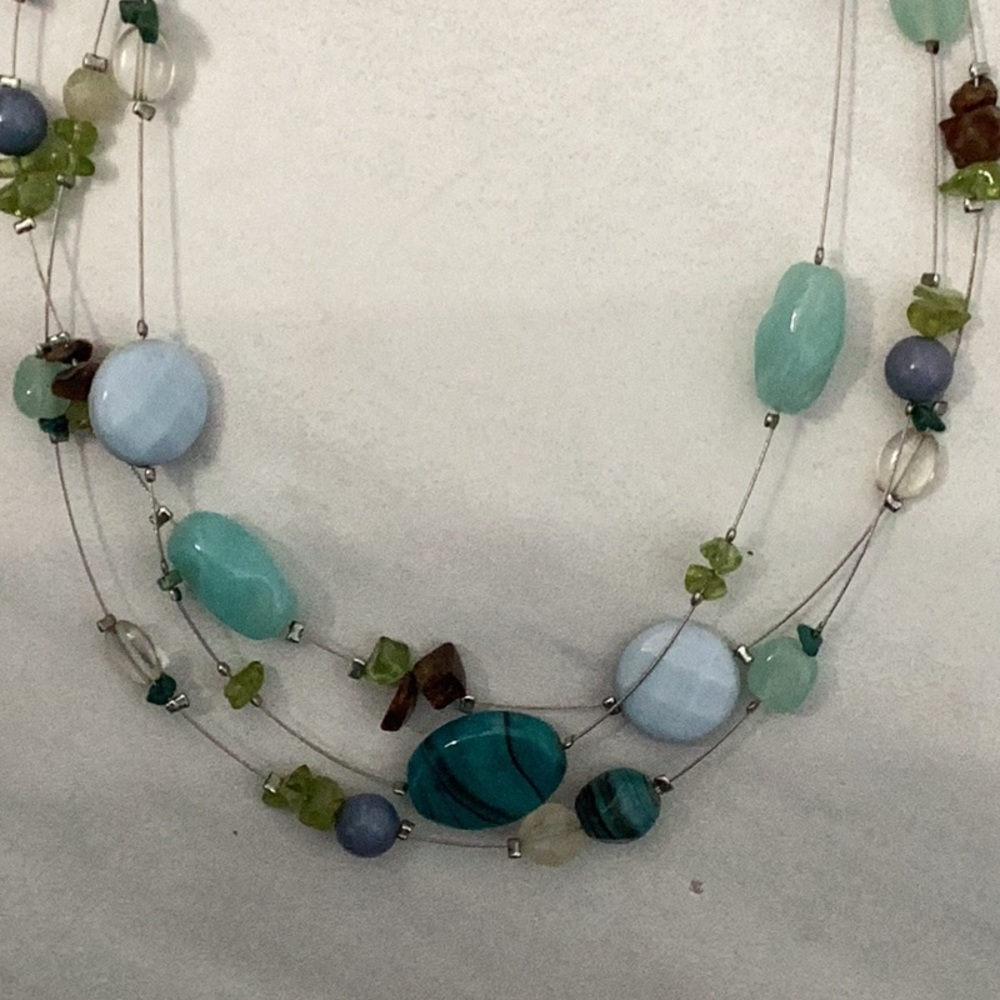 Lia Sophia necklace